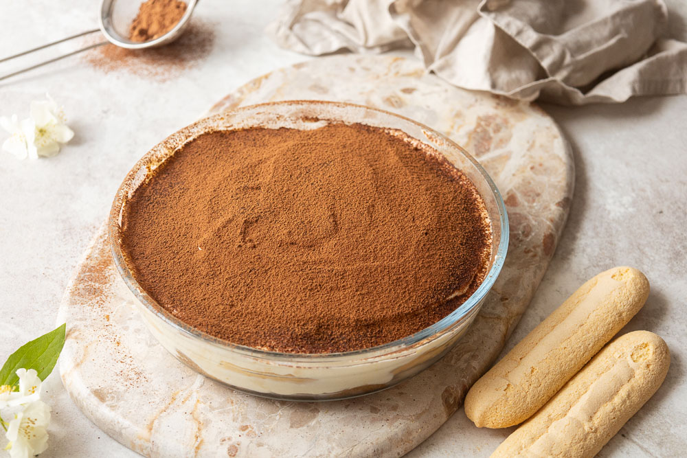 Così cremoso che nessuno nota la differenza: il tiramisù senza glutine pronto in 15 minuti